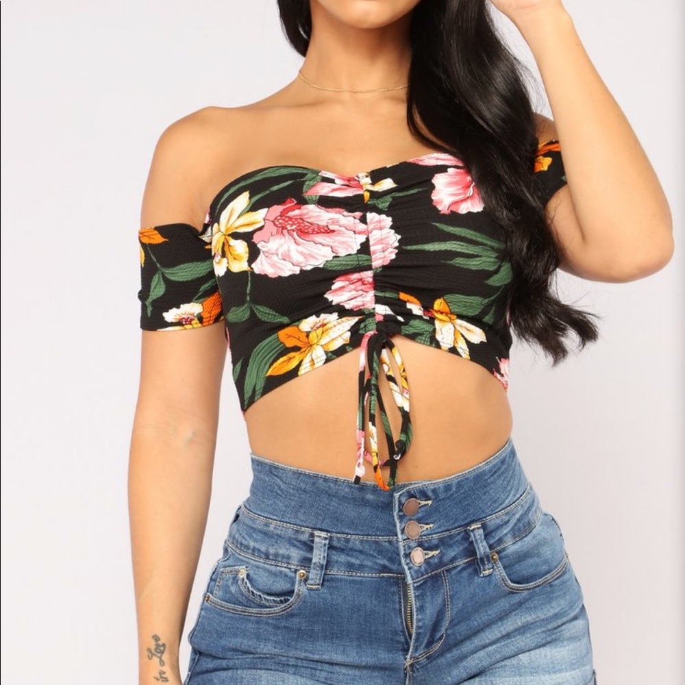 Crop top